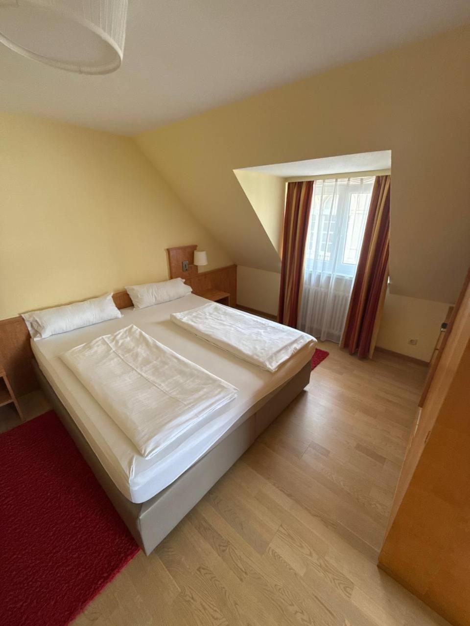 Bischoff Hotel 3*